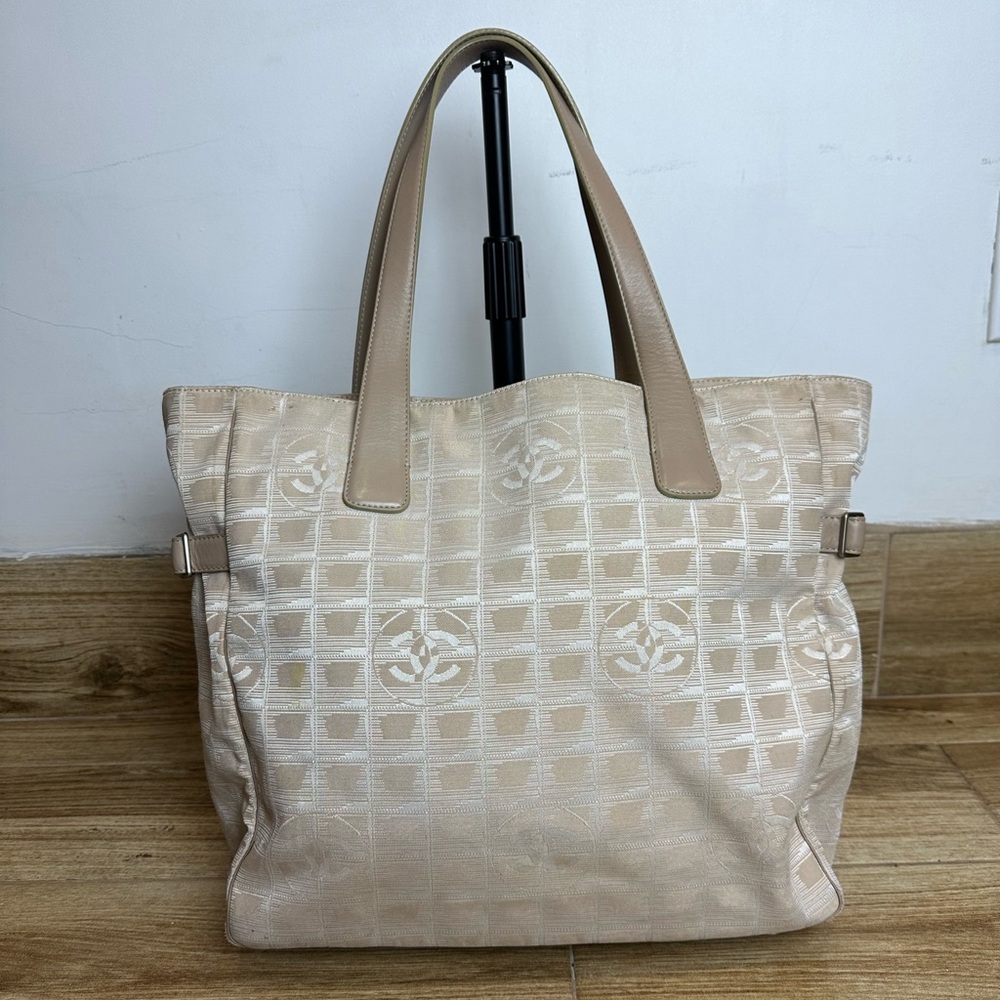 Chanel Travel Ligne tote